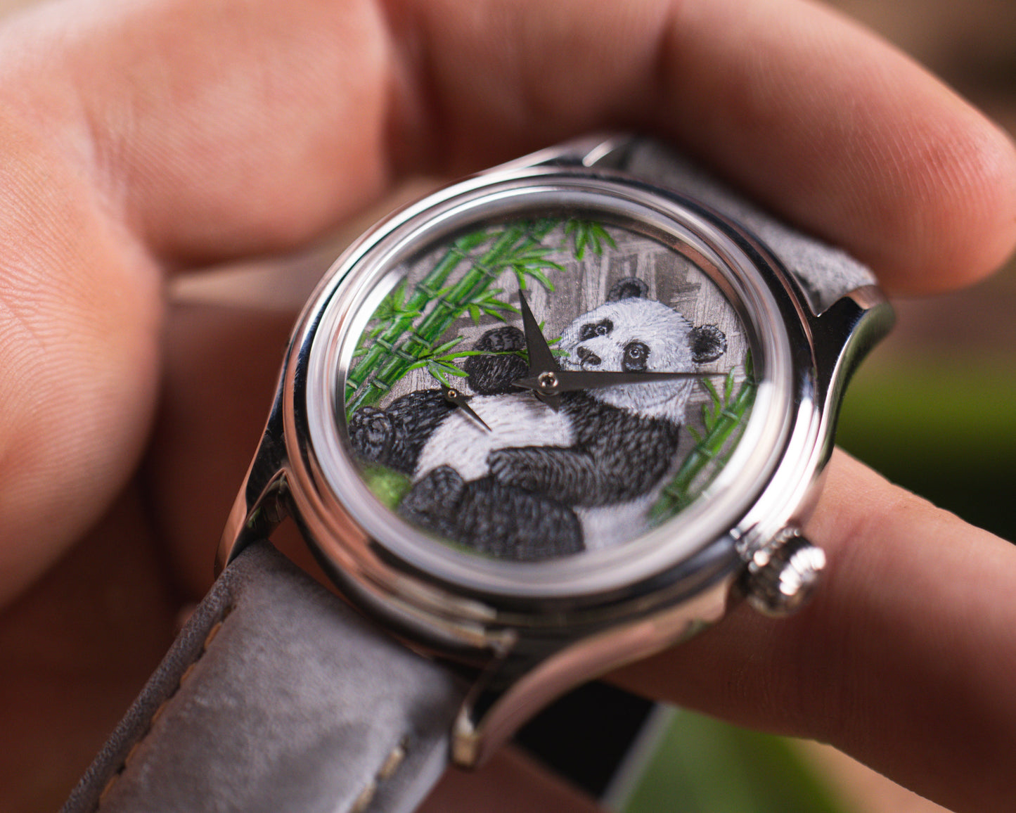 L'Artisan Panda Hand-Painted by @TheDialArtist