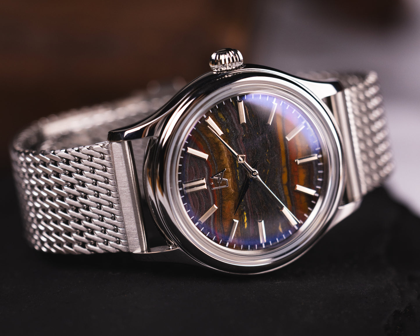 L'Artisan Tiger Iron