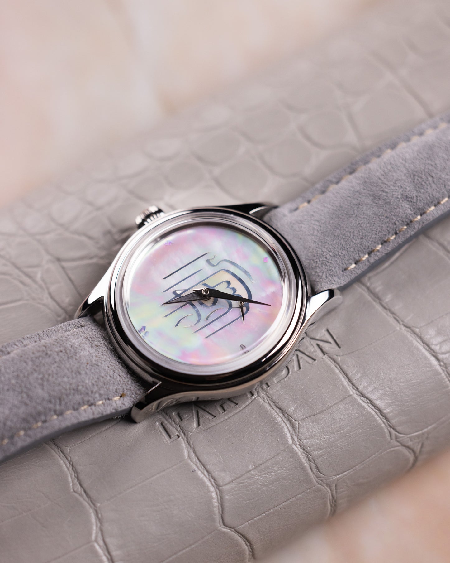 L’Artisan Calligraphy (AZ x Jassim Alnasrallah)