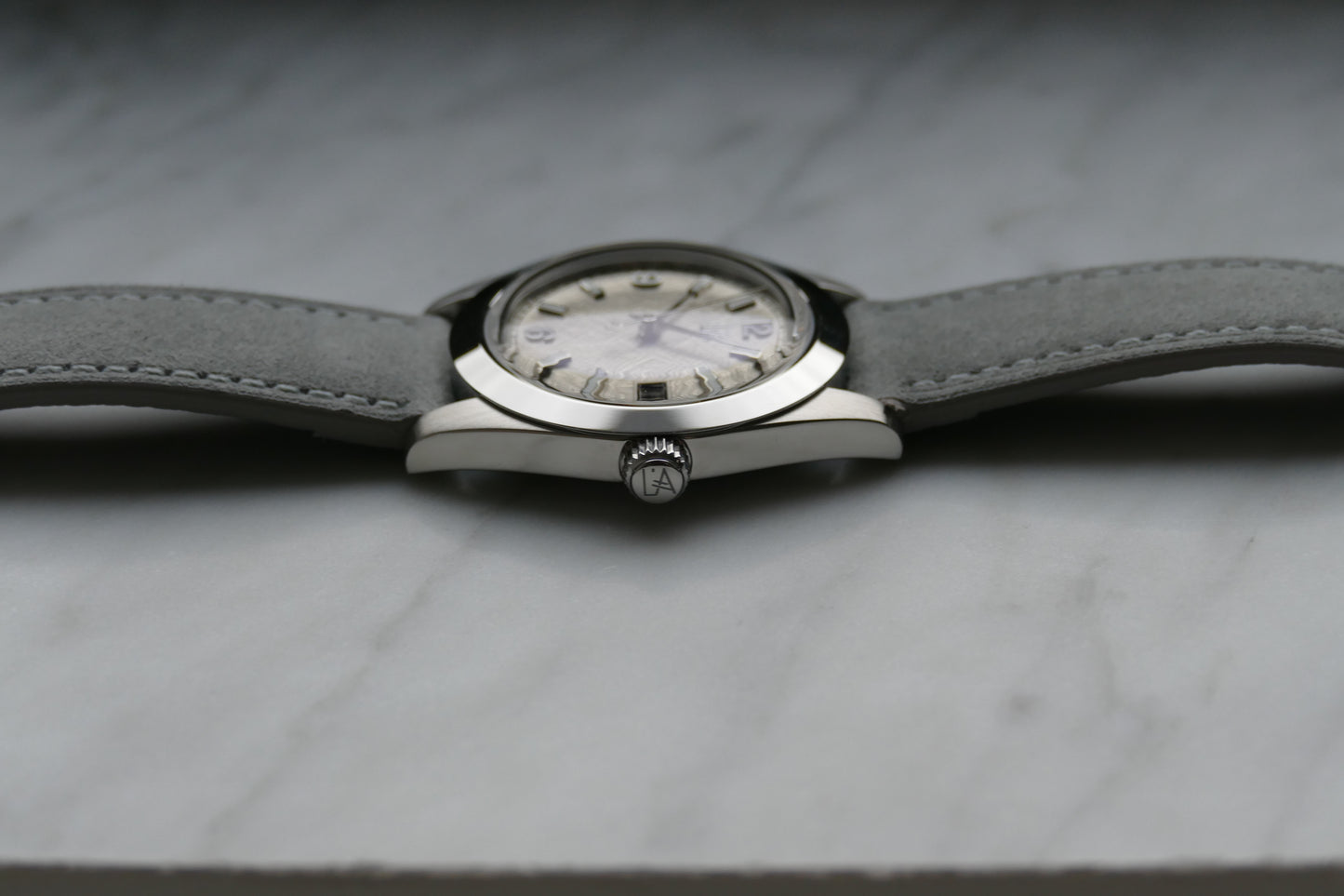 L'Artisan Glacier 38mm Ultra-Thin Watch