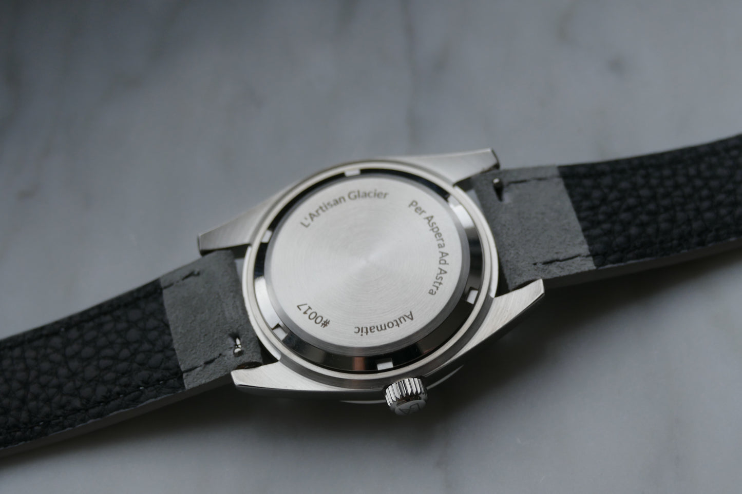 L'Artisan Glacier 38mm Ultra-Thin Watch